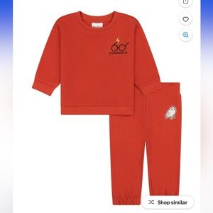 Like New Hogwarts Toddler Sweatshirt and Pants Set Orange 24 months